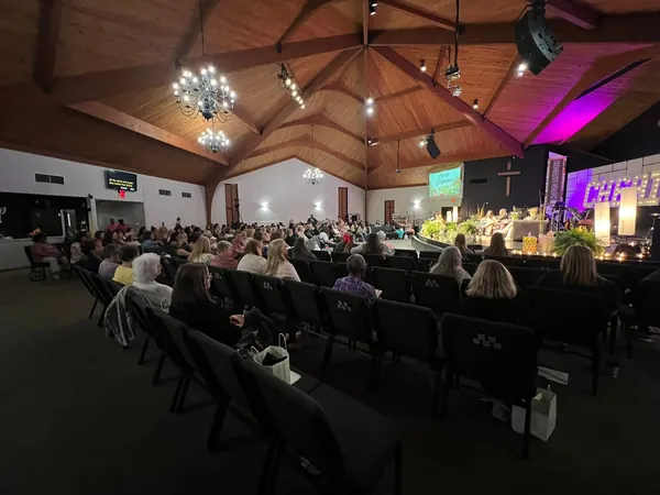 Home Main Life Church in South Chesterfield, VA